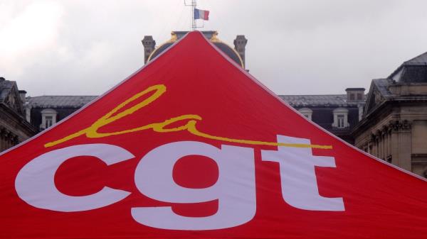 国际奥委会成员在巴黎下榻的五星级酒店举行罢工